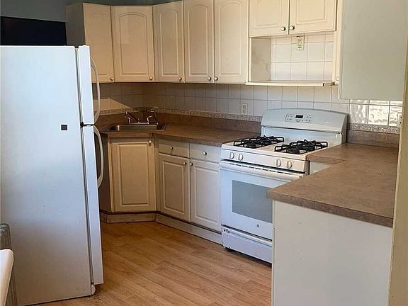 2nd image of 90-25 Eldert St #1L