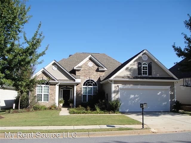 1st image of 38 Village Park Dr