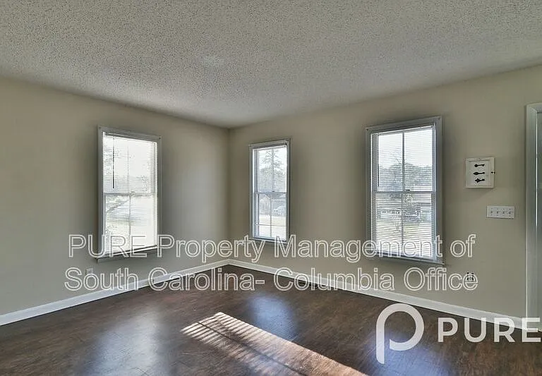 101 Briarcliffe E — Photo 19