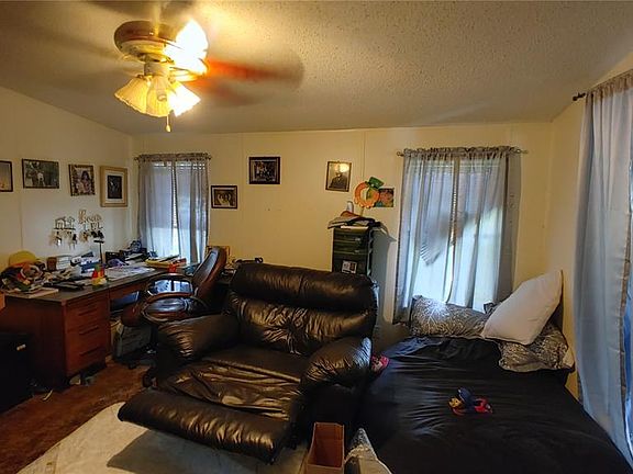 2nd image of 11025 Pinto Dr