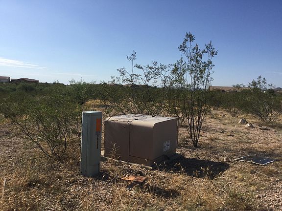 3rd image of 21500 W Vista Royale Dr