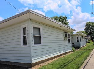 202 N Russell St #1, Champaign, IL 61821