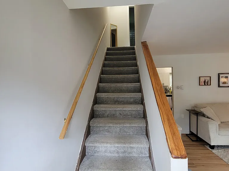 17-19 Henry St #17 — Photo 7