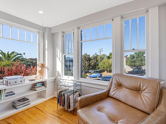 5th image of 1215 Park Row Floor 1-ID1035410P