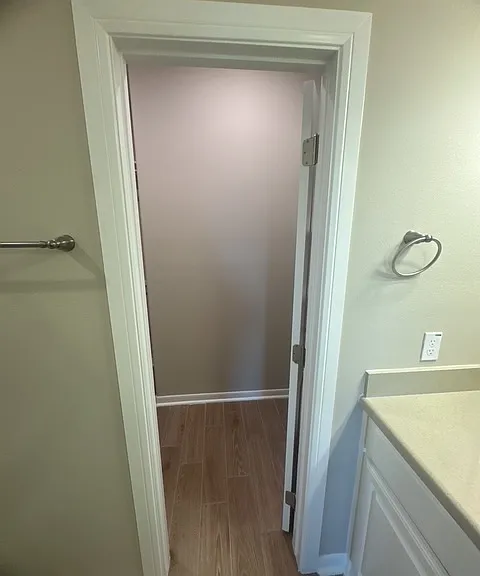 Master Closet Entry