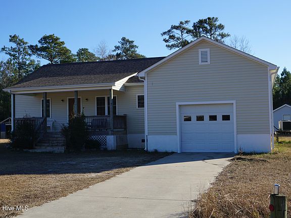 3rd image of 111 Red Drum Lane