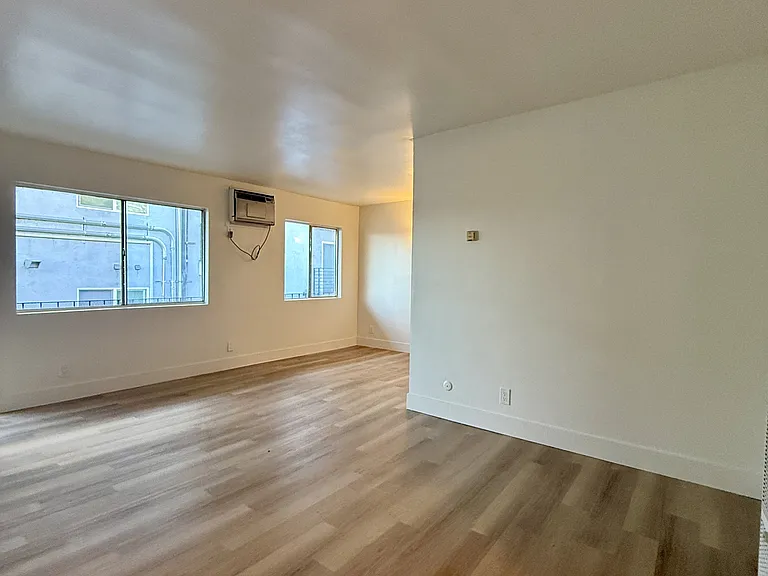 Large open concept living room and dinning room