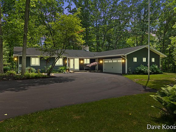 3rd image of 2480 Burton Woods Ct SE