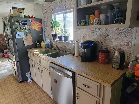5th image of 83456 Russell Ln