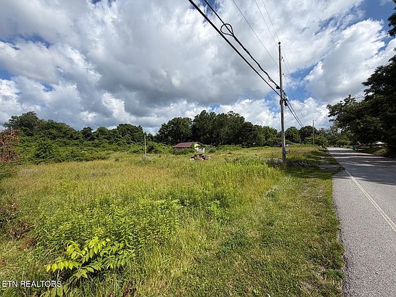 4th image of 244 Old Mail Rd