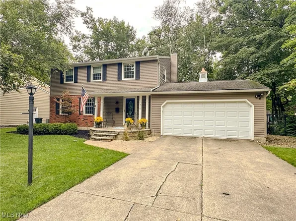 710 Berkshire Dr, Medina, OH 44256