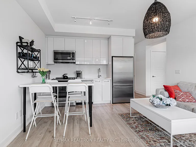 333 Sea Ray Ave #D315 — Photo 6