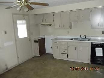 2nd image of 7321 Stonehurst Dr