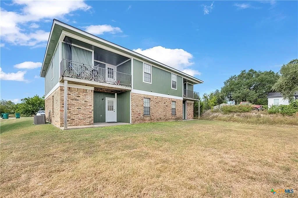1803 Pontotoc Trce — Photo 1