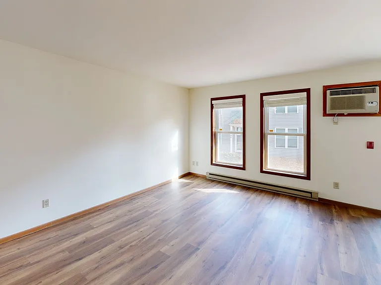 High Point Commons Apartments — Photo 151