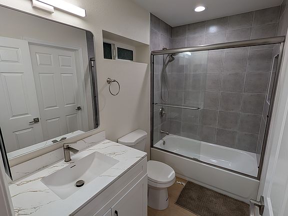 3rd image of 6648 Walnut Ave