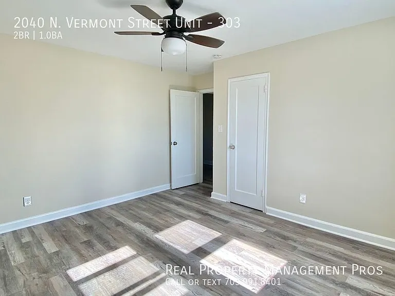 2040 N Vermont St #303 — Photo 12