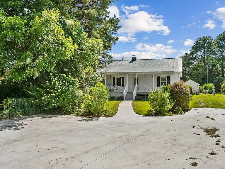 2579 US Highway 13 N — Photo 5
