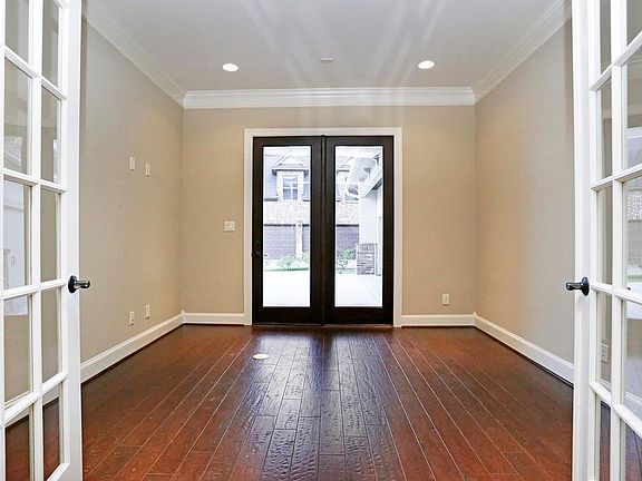 5th image of 23526 Bellina Dr