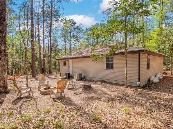 149 Drowsy Ln, Brookeland, TX 75931