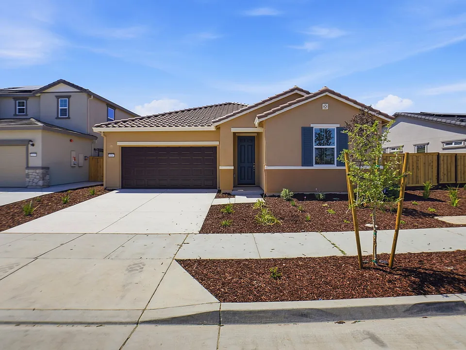 16047 Pirates Cove Ln