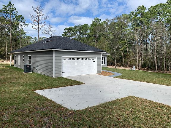 3rd image of 3266 Blanding Blvd
