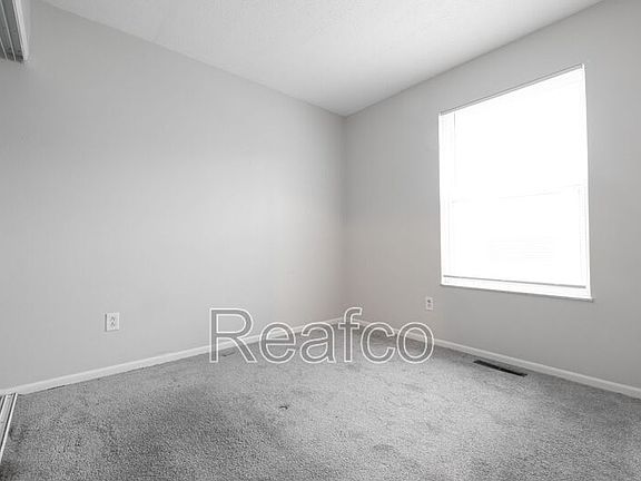 5th image of 505 E Deshler Ave