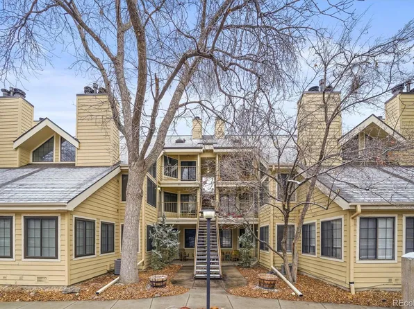 970 S Dahlia Street #B, Denver, CO 80246