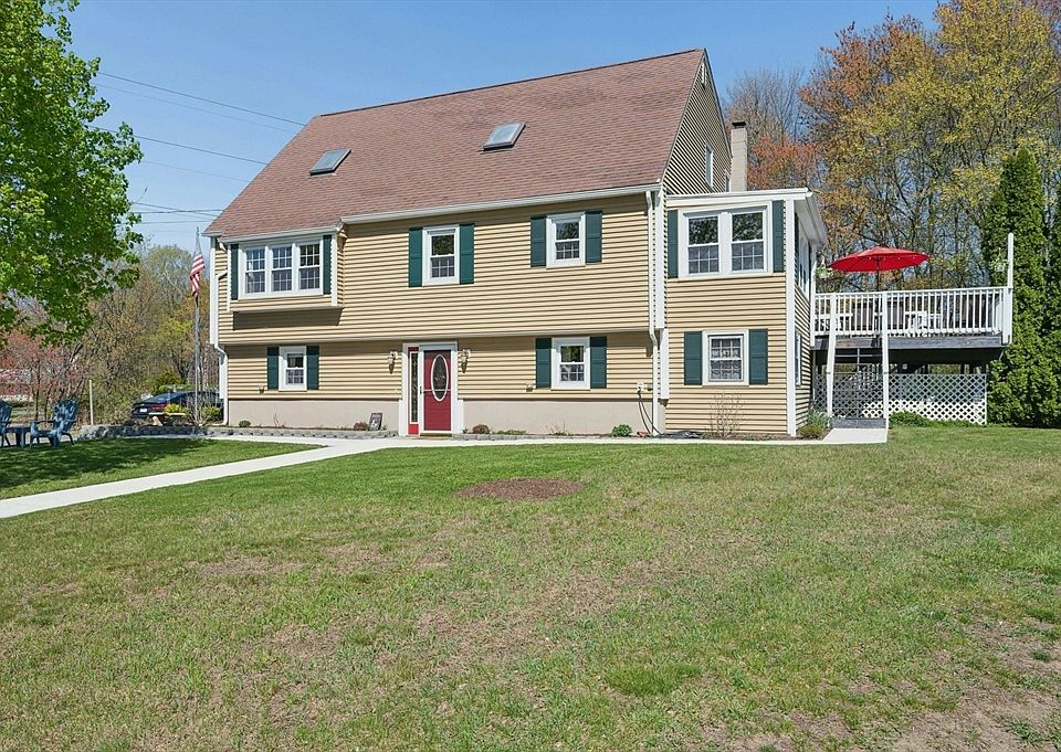 1st image of 25 Elm Ct
