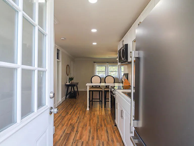 504 Saint John St #2 — Photo 16