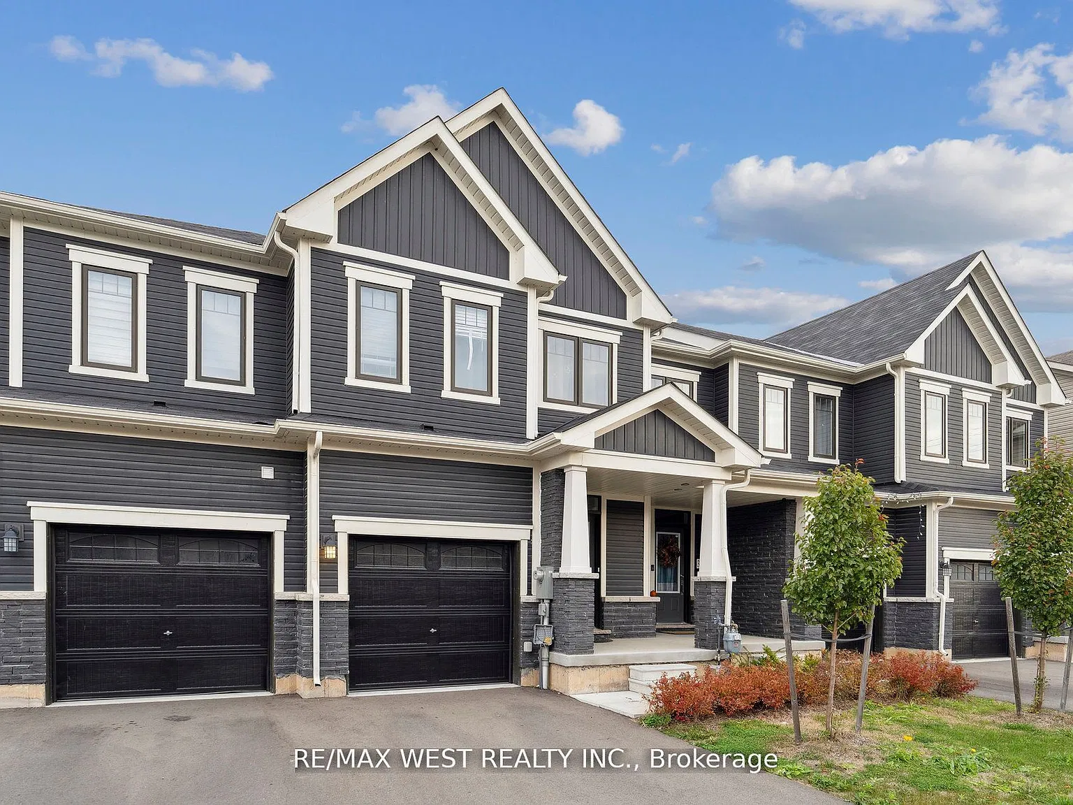 3 bed, $2,499 — Photo 2