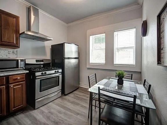 5th image of 4201 W North A St APT 1