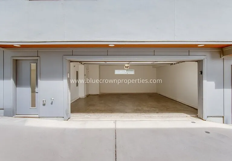 1515 S Akard St #402 — Photo 15