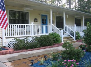 848 Mallet Bayou Rd, Freeport, FL 32439