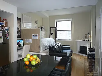 Rented by New York Residence