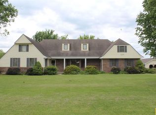 127 NW 253rd Rd, Clinton, MO 64735