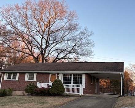 1st image of 110 Hermitage Dr