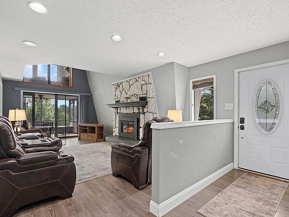 5th image of 27111 White Tail Road