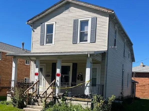 207 E 3rd St, Port Clinton, OH 43452