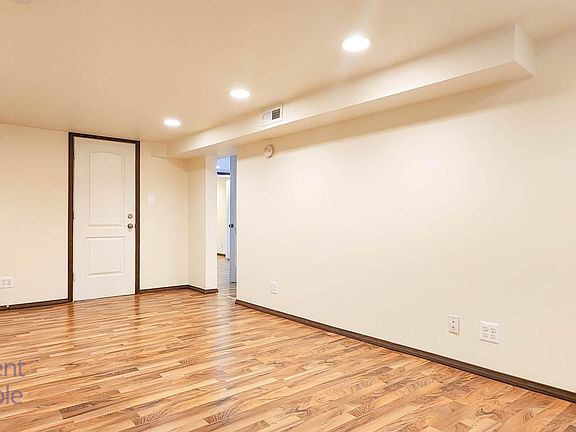 3rd image of 4818 N Ashland Ave #G