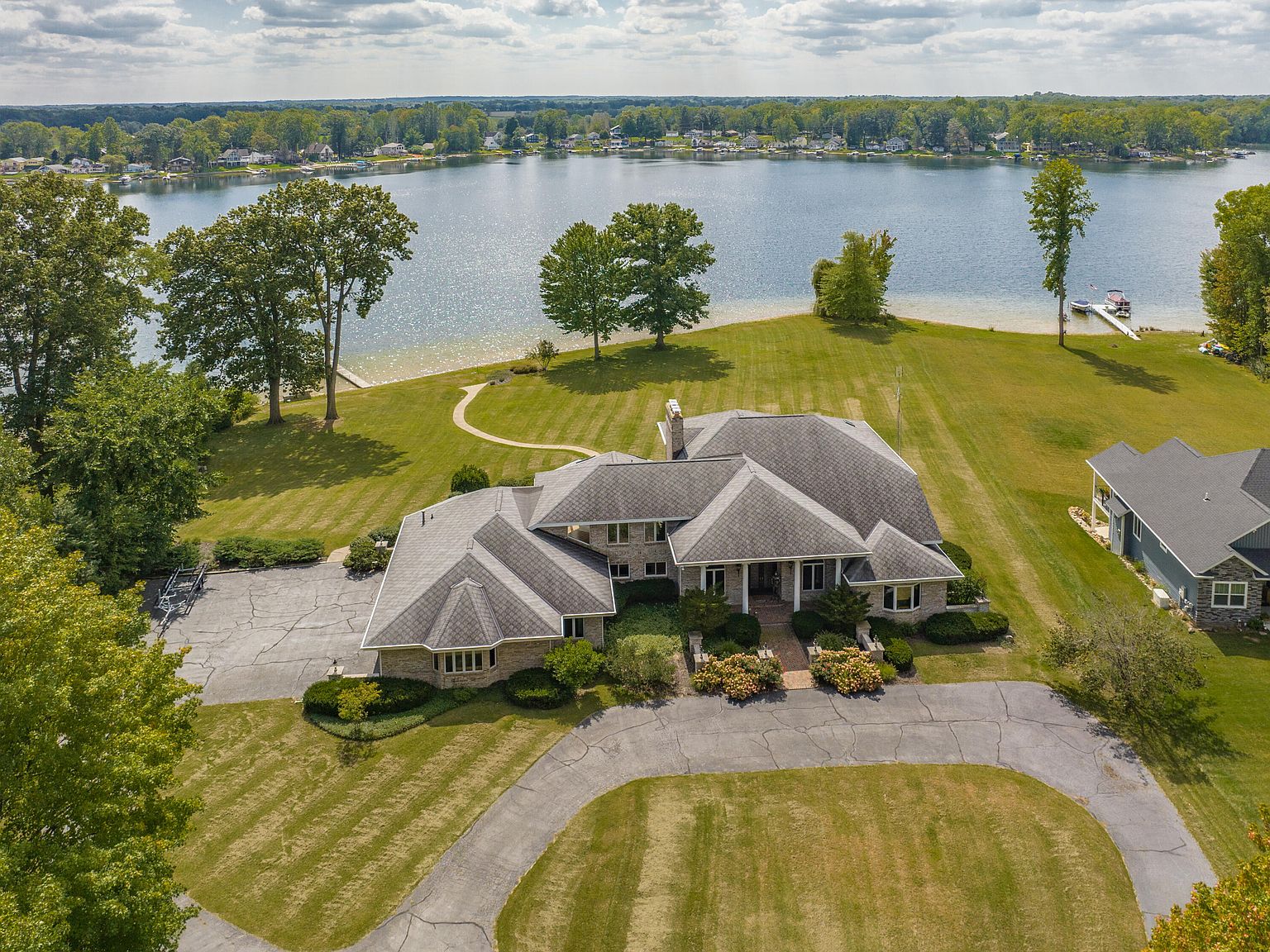 43535 Carla Dr, Paw Paw, MI 49079 Zillow