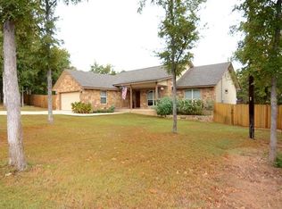 158 Kaelepulu Dr, Bastrop, TX 78602
