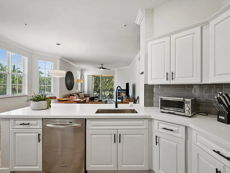 11770 Saint Andrews Pl #301 — Photo 9