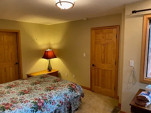 1 bed, 3000 sqft, $1,450 — Photo 3