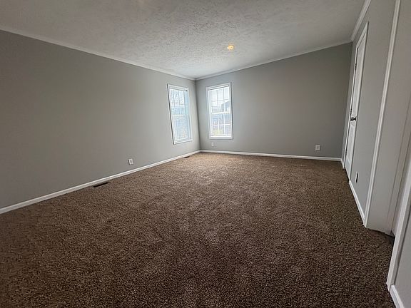 3rd image of 20552 Piedmont Dr #380