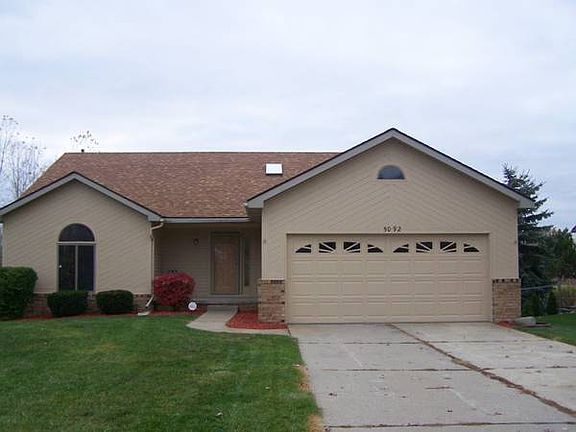 2nd image of 5092 Rockwood Dr
