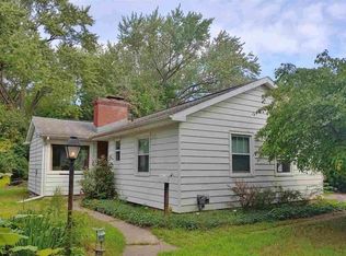 2919 Manor Dr, Midland, MI 48640