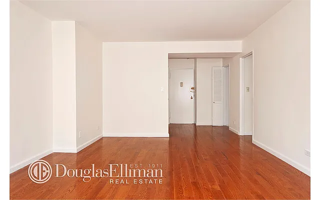 Rented by Douglas Elliman | media 20