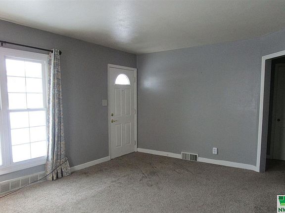 3rd image of 2633 S Cornelia St