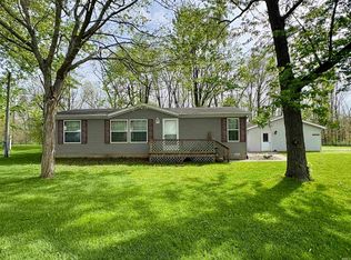 619 E 6th St, Warren, IN 46792